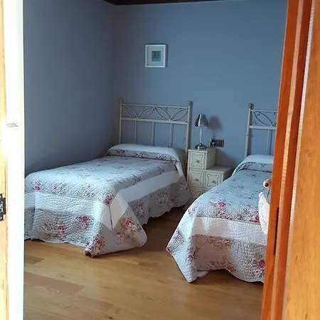 La Casita De Avril - Casa De Campo - Guriezo * El Puente (Cantabria)